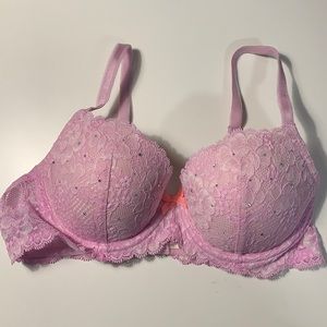 Victoria’s Secret bra